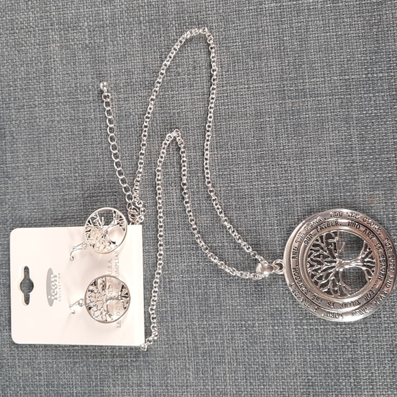 Silver Metal Alloy Tree of Life Lord's Prayer Engraved Pendant Necklace Earrings - Picture 1 of 5